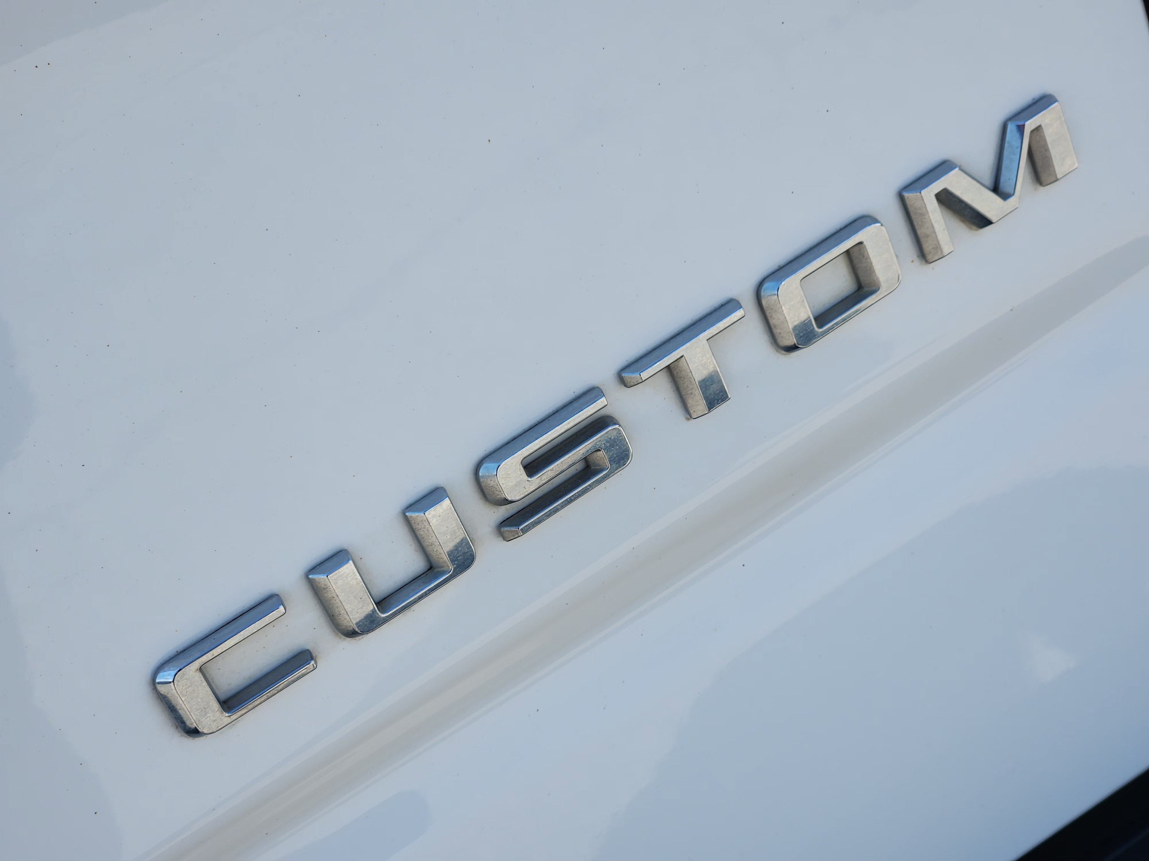 2020 Chevrolet Silverado 1500 Custom