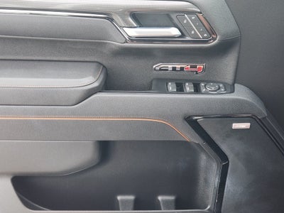 2025 GMC Sierra 1500 AT4