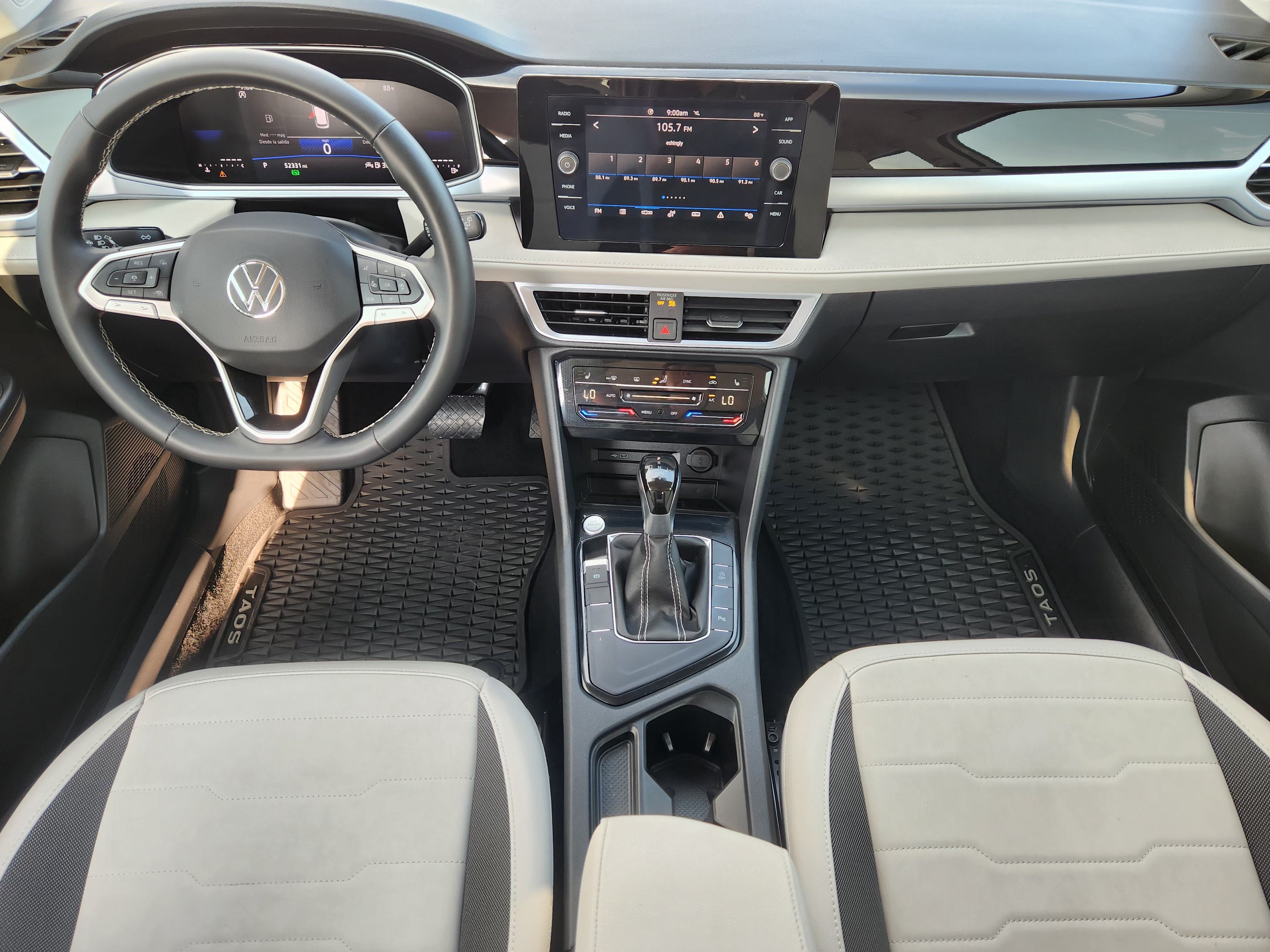2025 Volkswagen Taos 1.5T SE