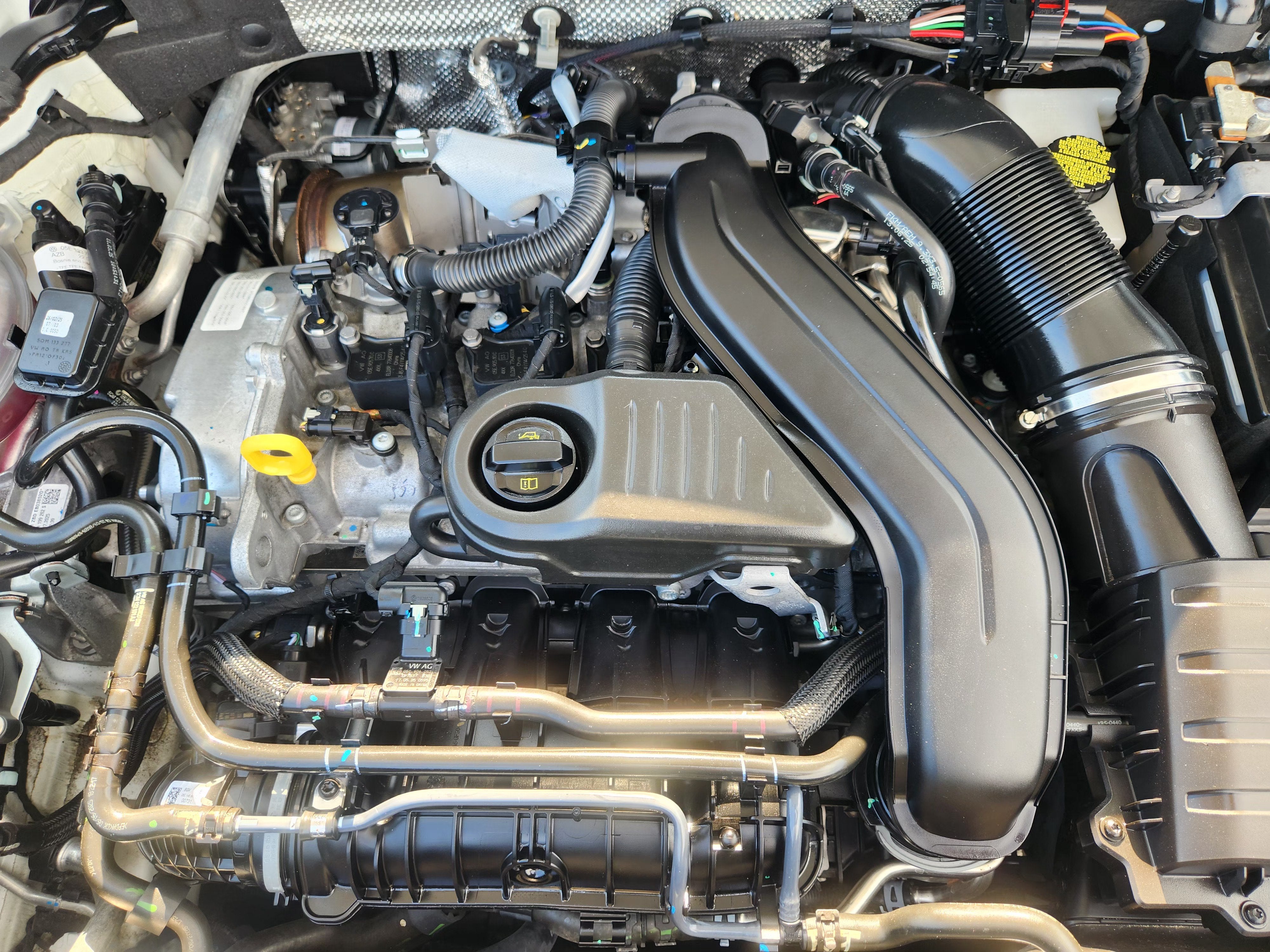 2025 Volkswagen Taos 1.5T SE
