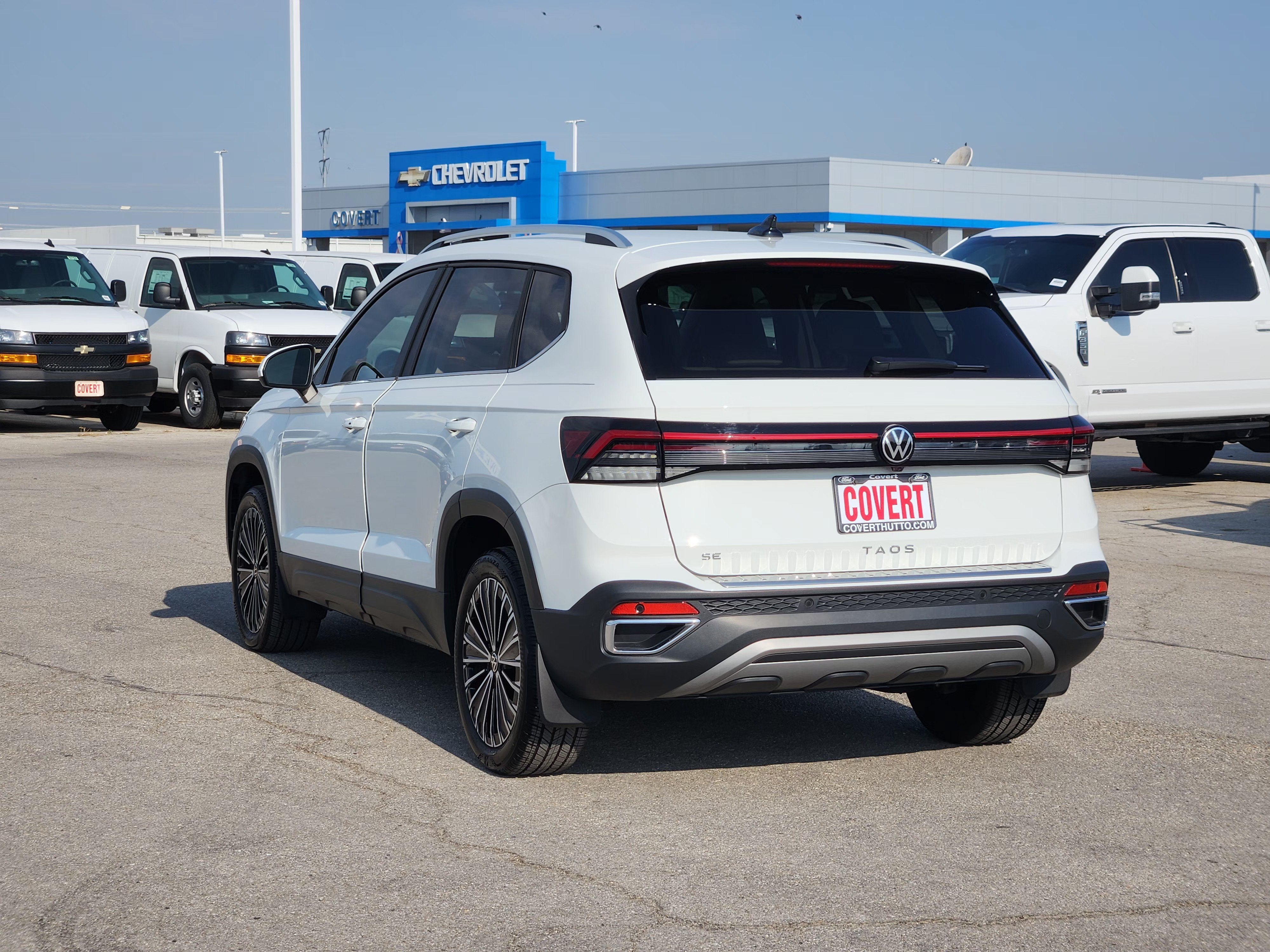 2025 Volkswagen Taos 1.5T SE