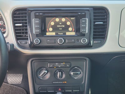 2013 Volkswagen Beetle 2.0L TDI
