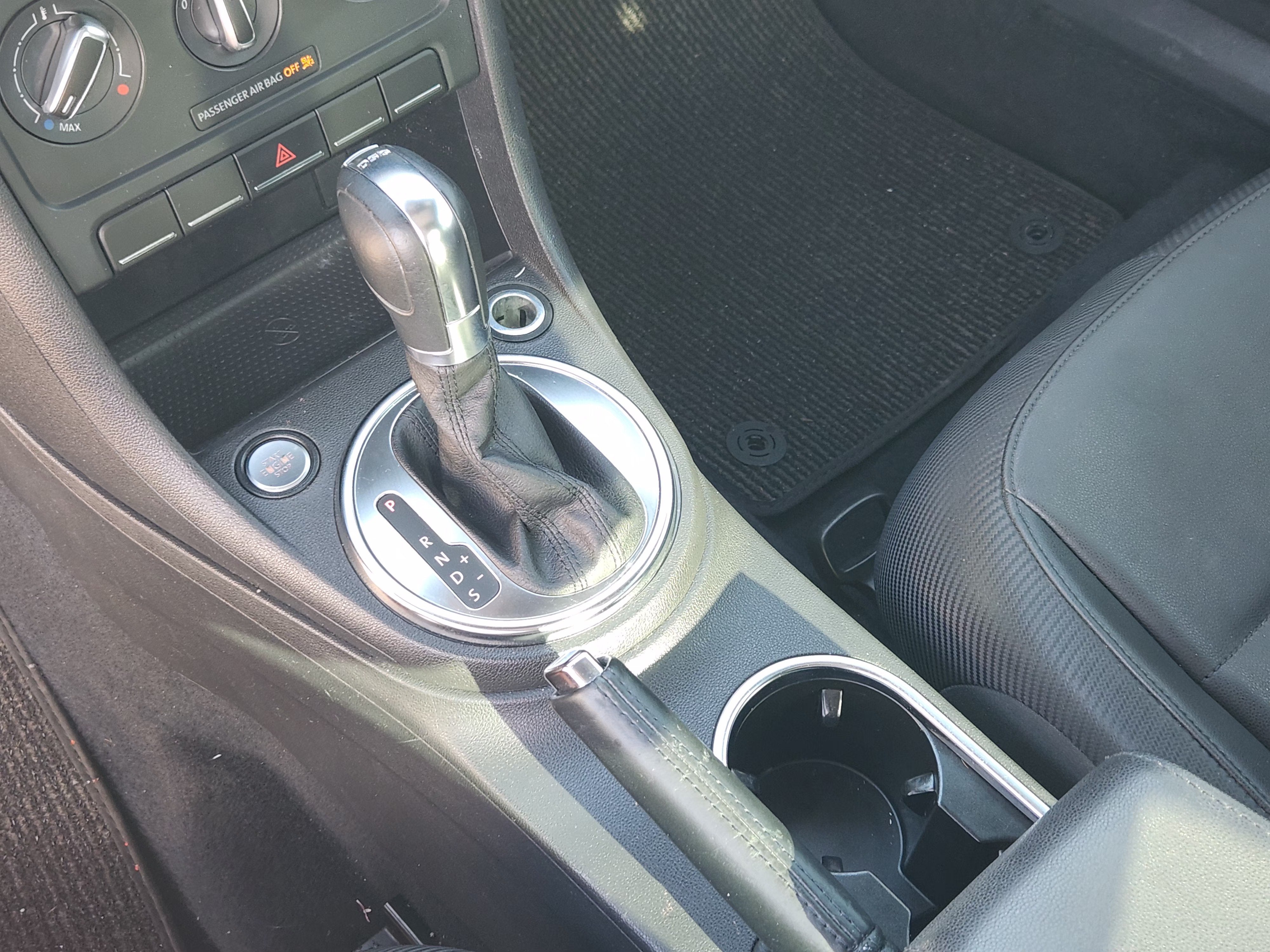 2013 Volkswagen Beetle 2.0L TDI