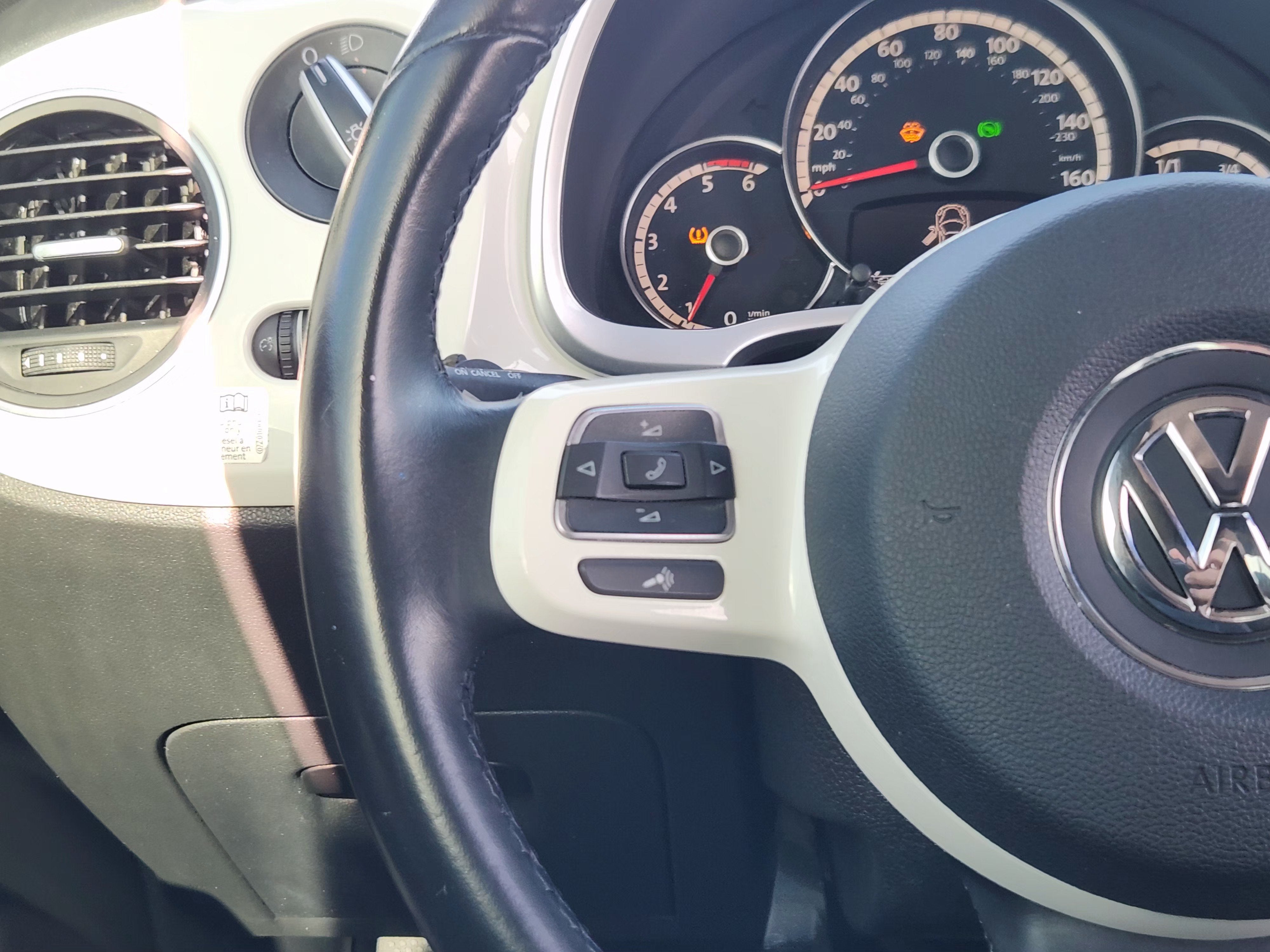 2013 Volkswagen Beetle 2.0L TDI