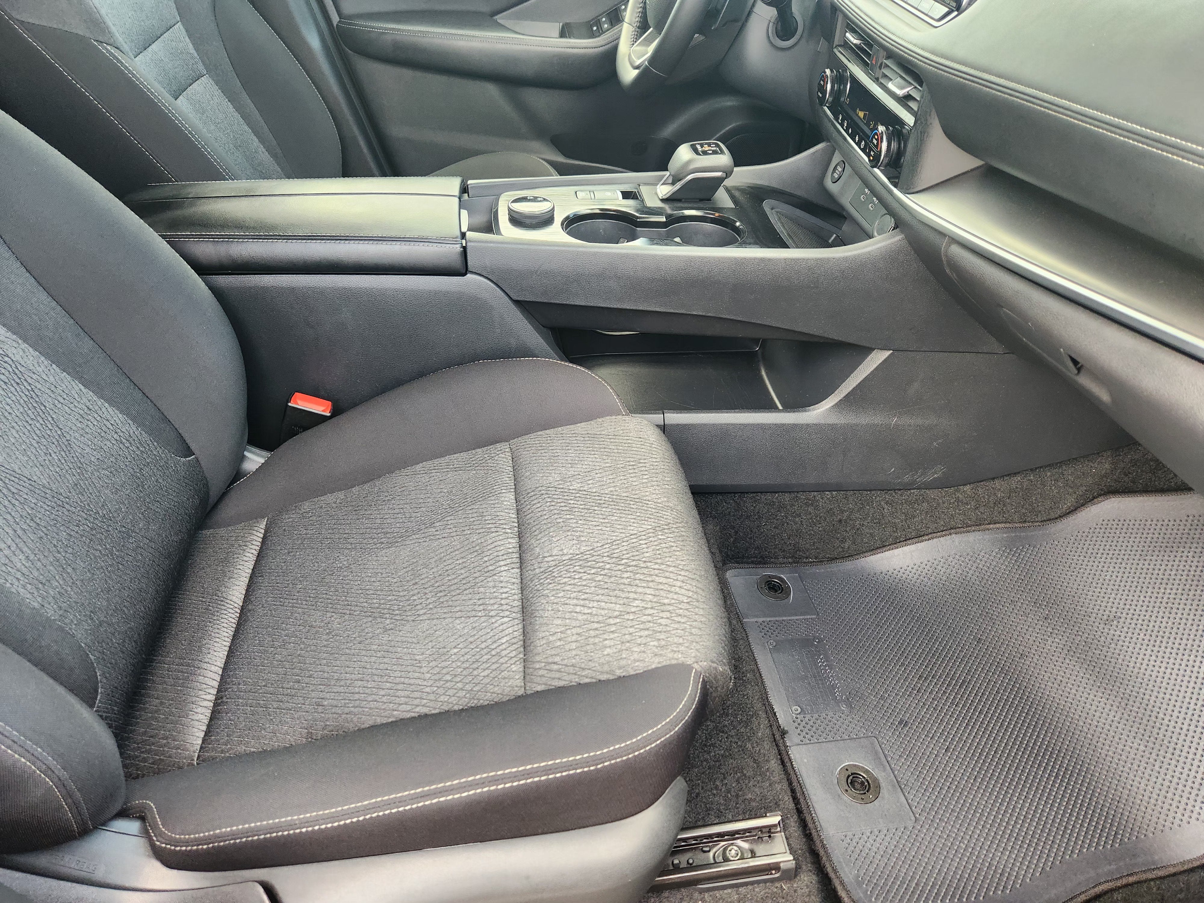 2025 Nissan Rogue SV Intelligent AWD