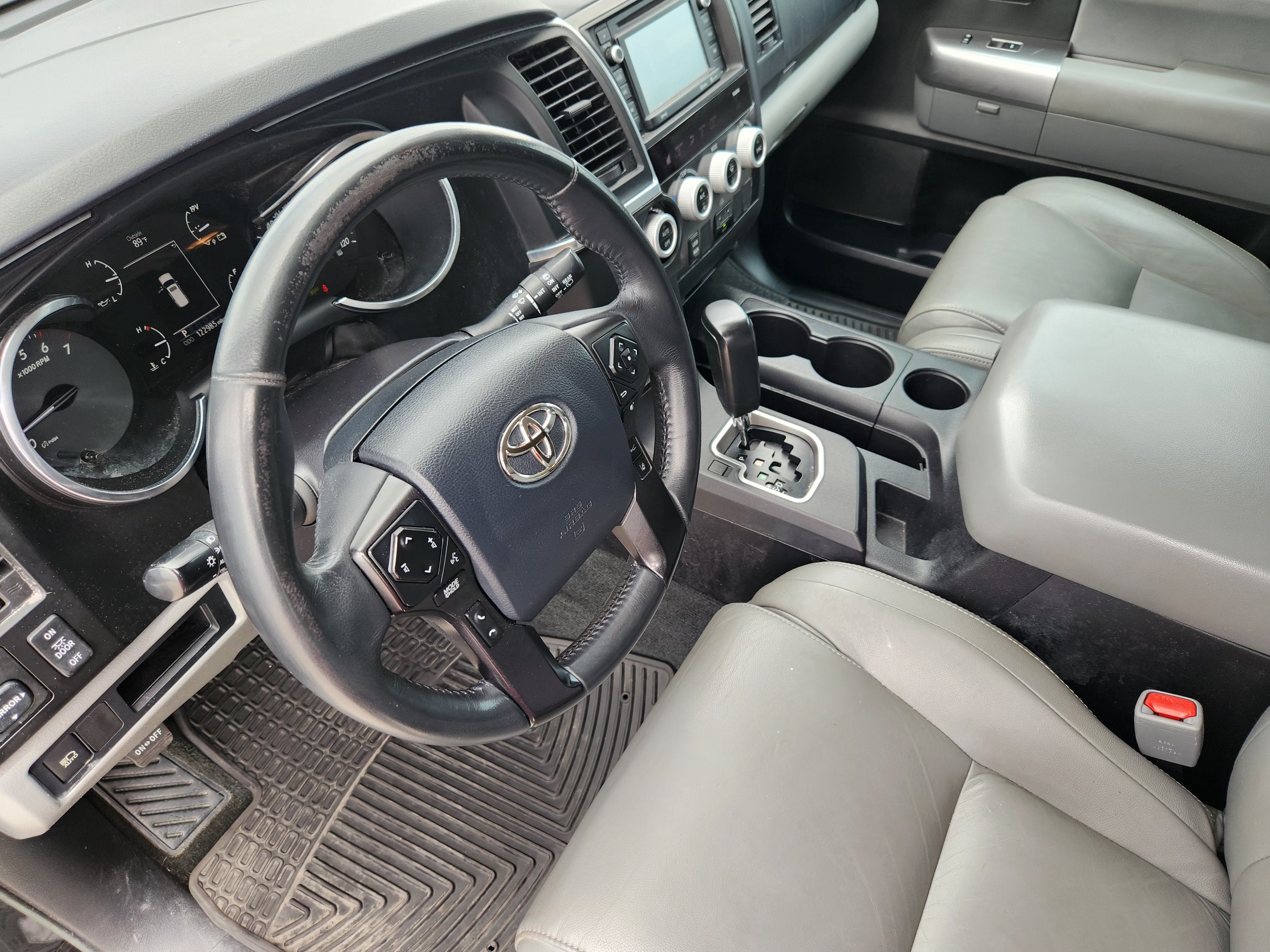 2018 Toyota Sequoia SR5
