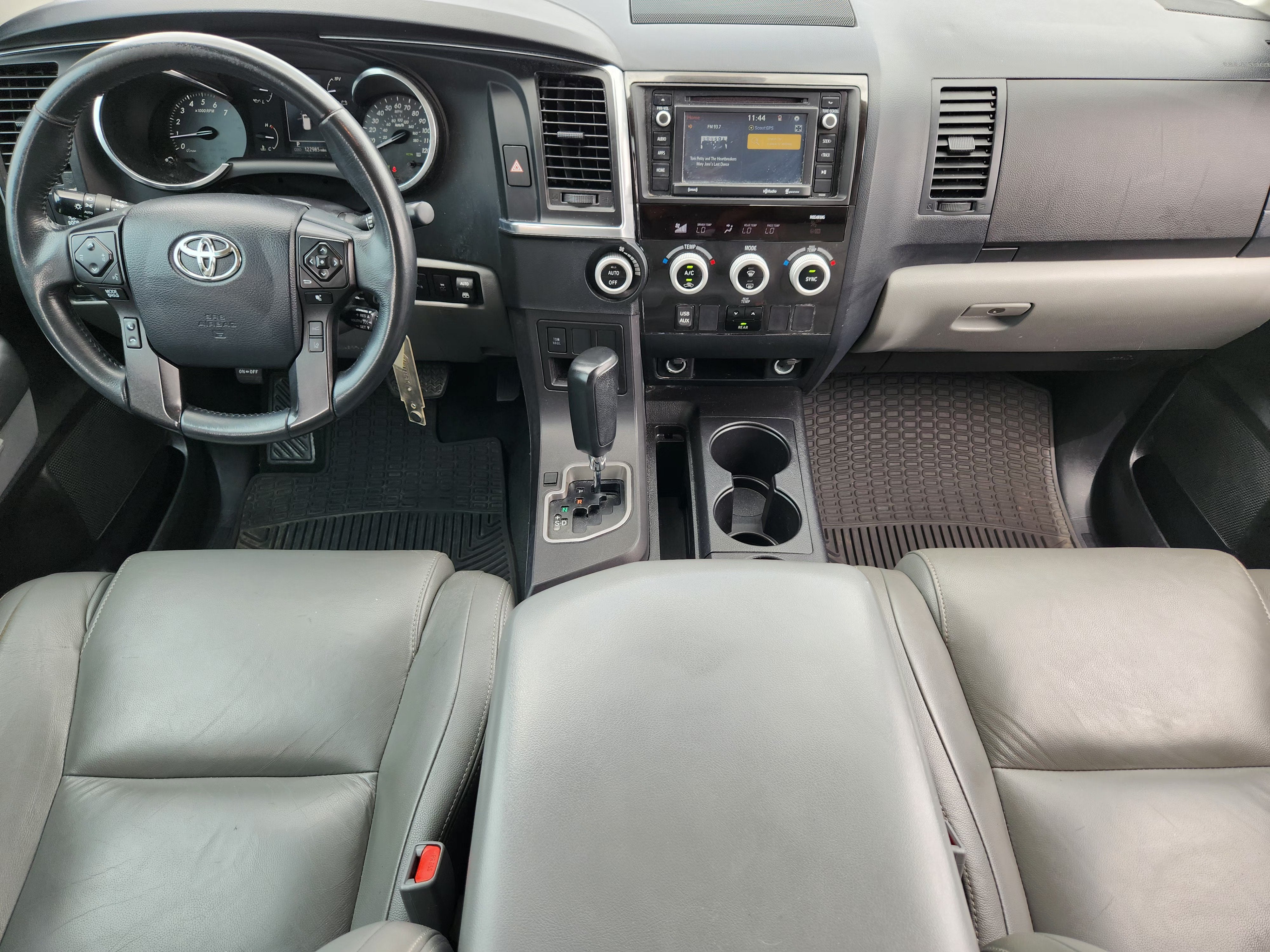 2018 Toyota Sequoia SR5