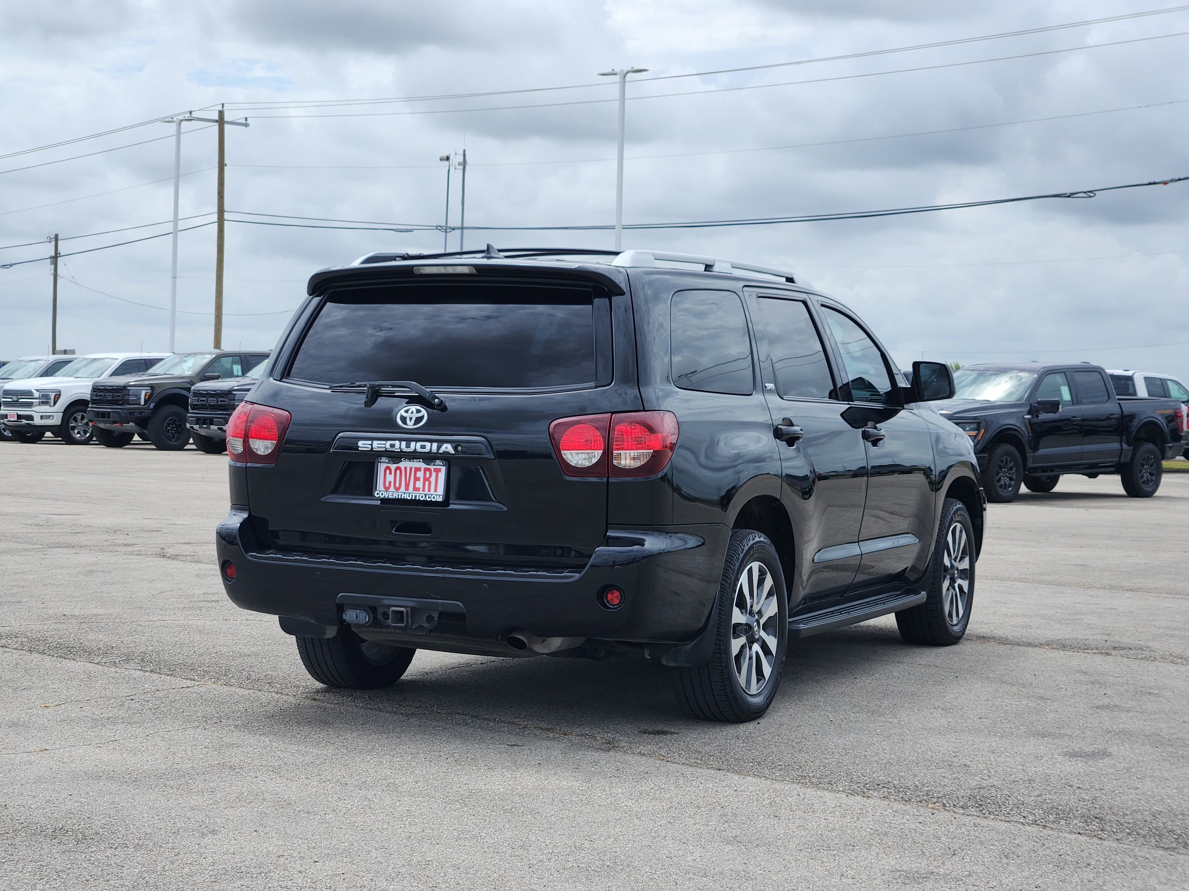 2018 Toyota Sequoia SR5