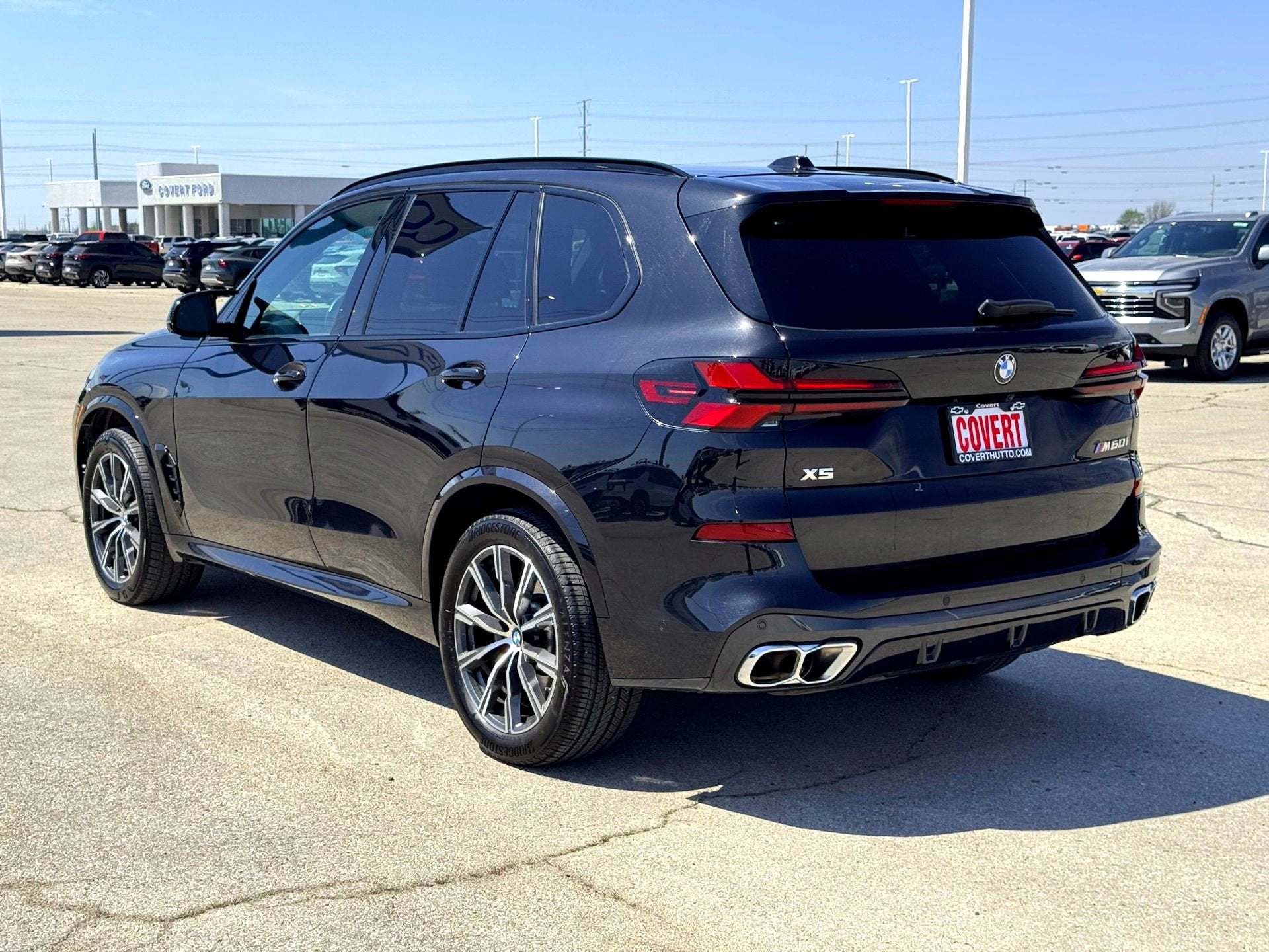 2026 BMW X5 M60i