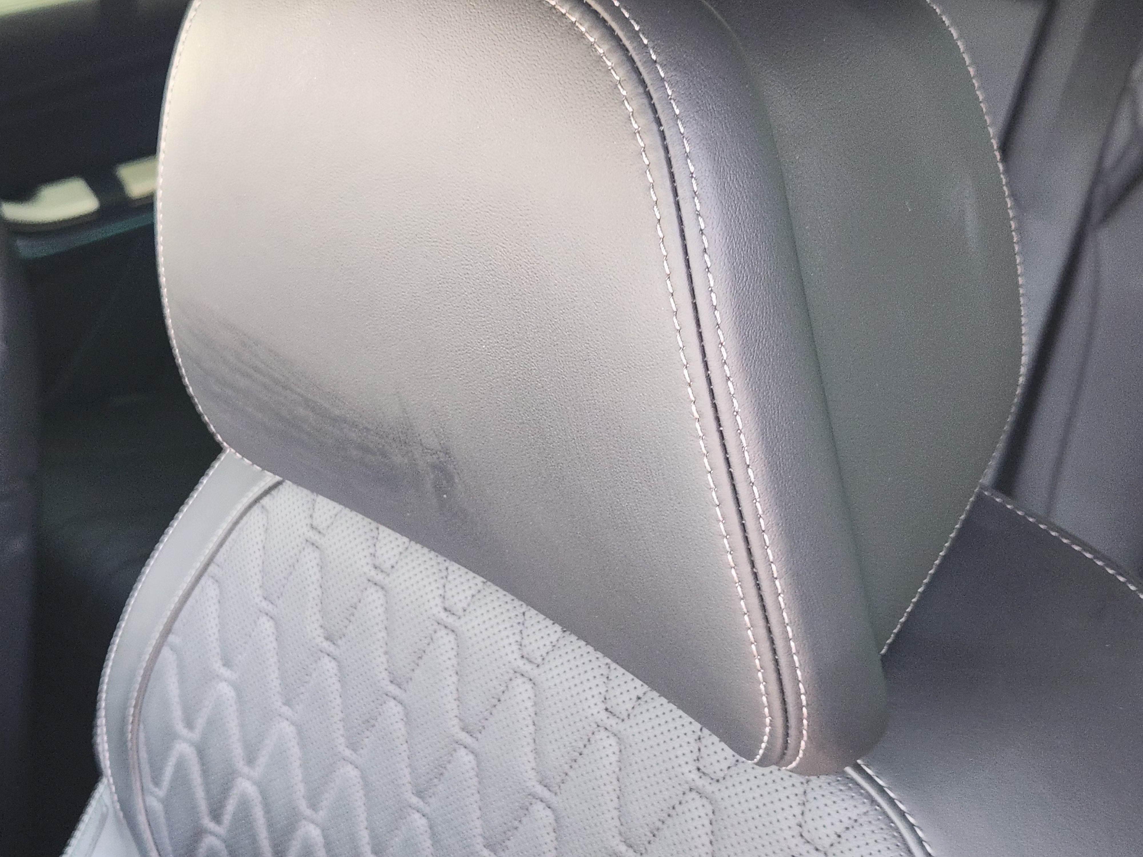 2022 BMW X5 M50i
