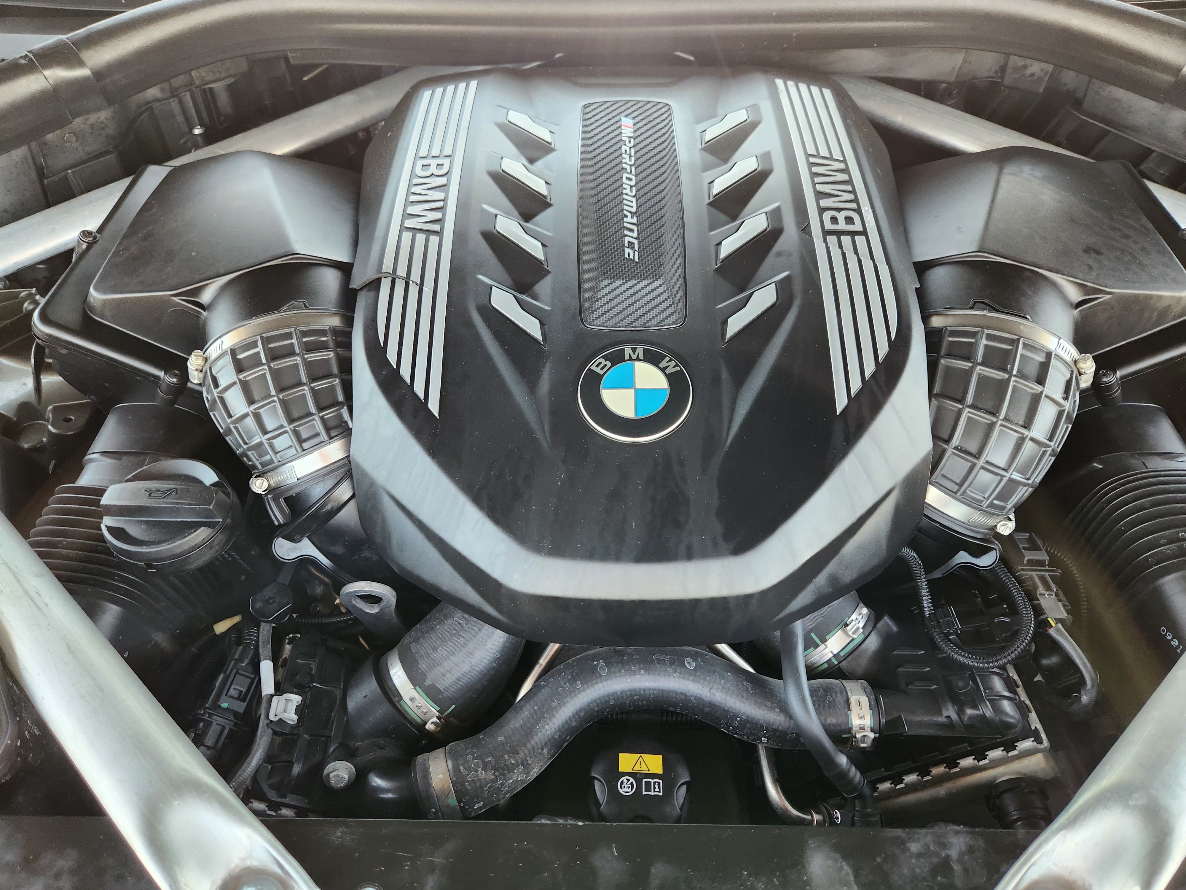 2022 BMW X5 M50i