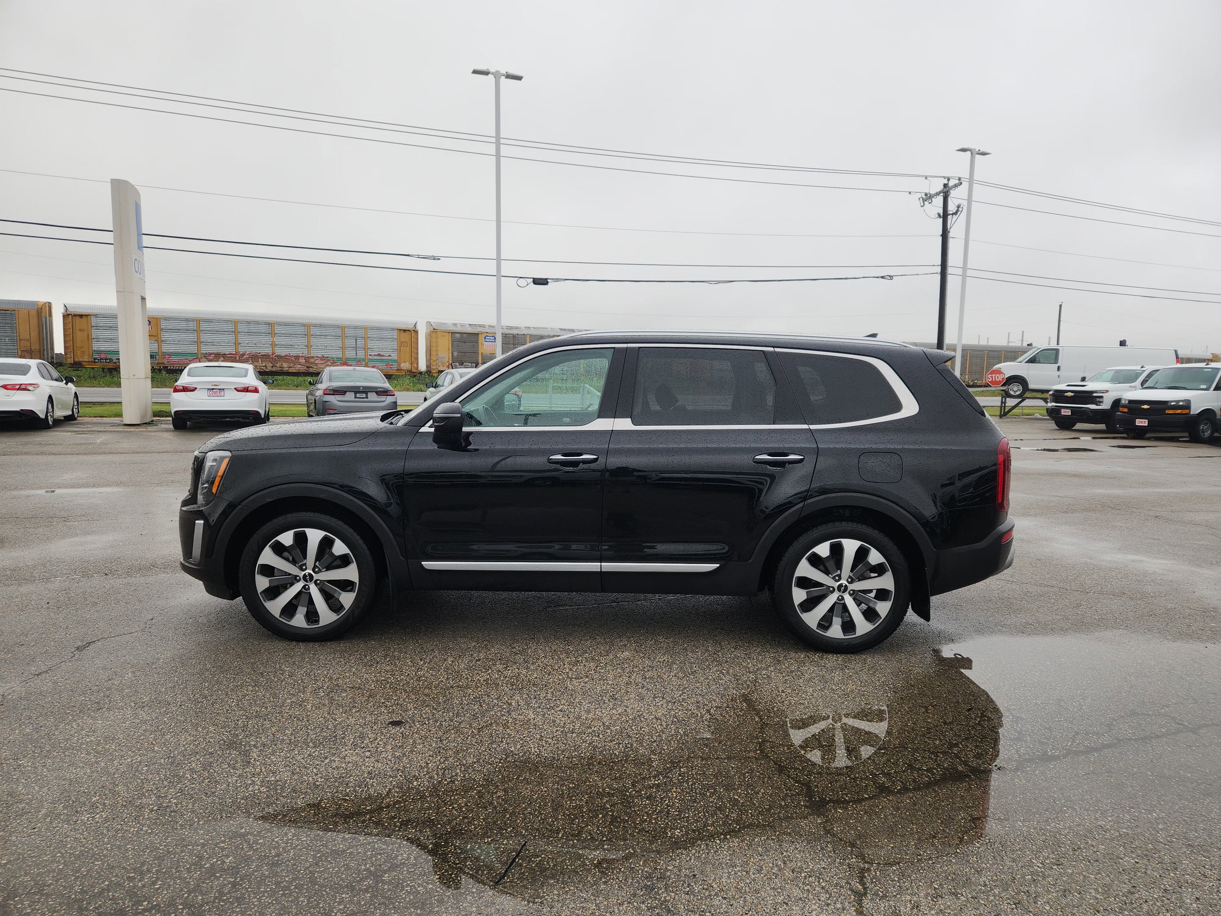2022 Kia Telluride S