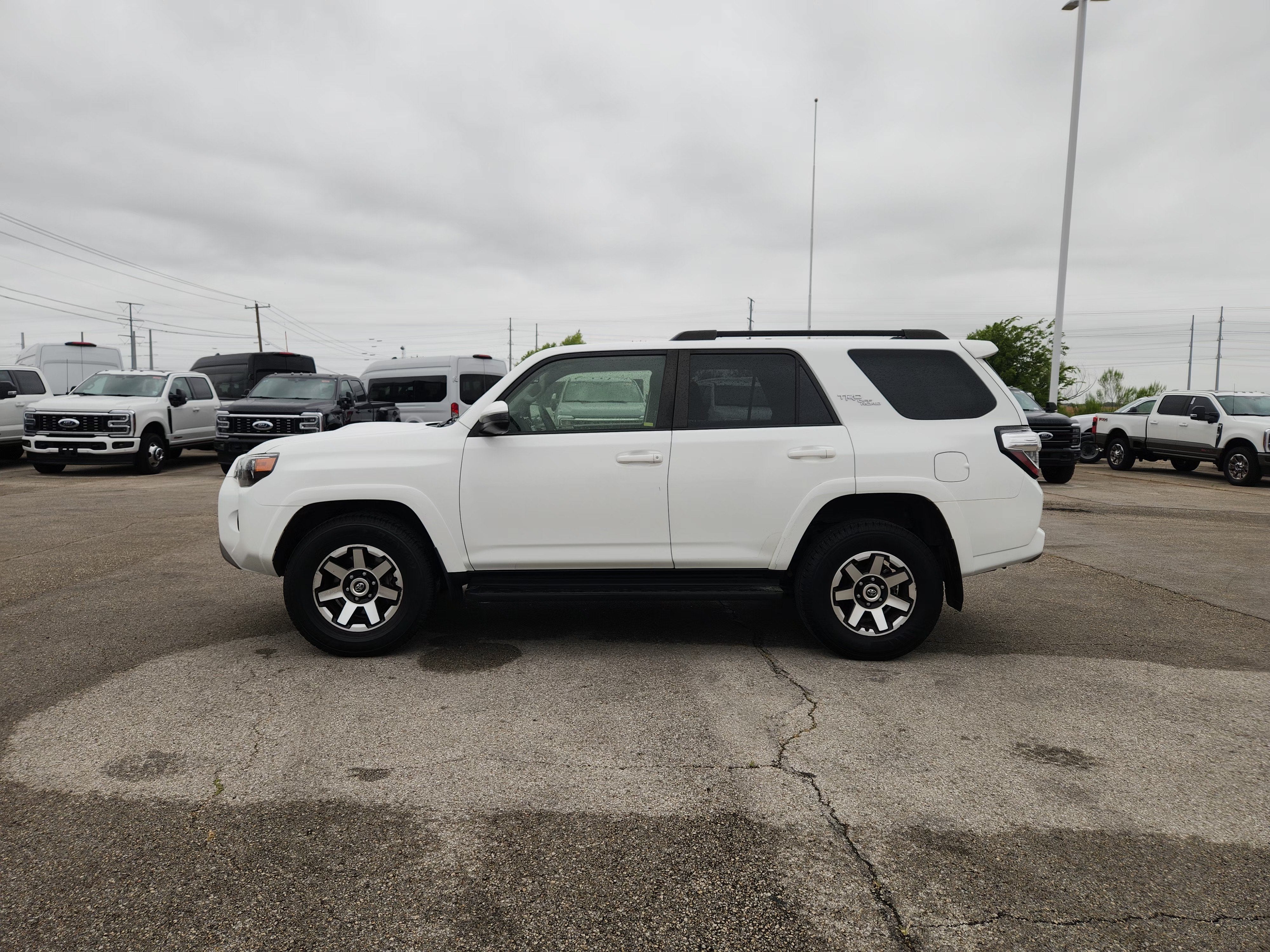 2022 Toyota 4Runner TRD Off Road