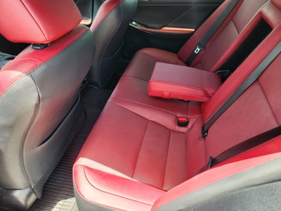 2025 Lexus IS 350 F SPORT Design