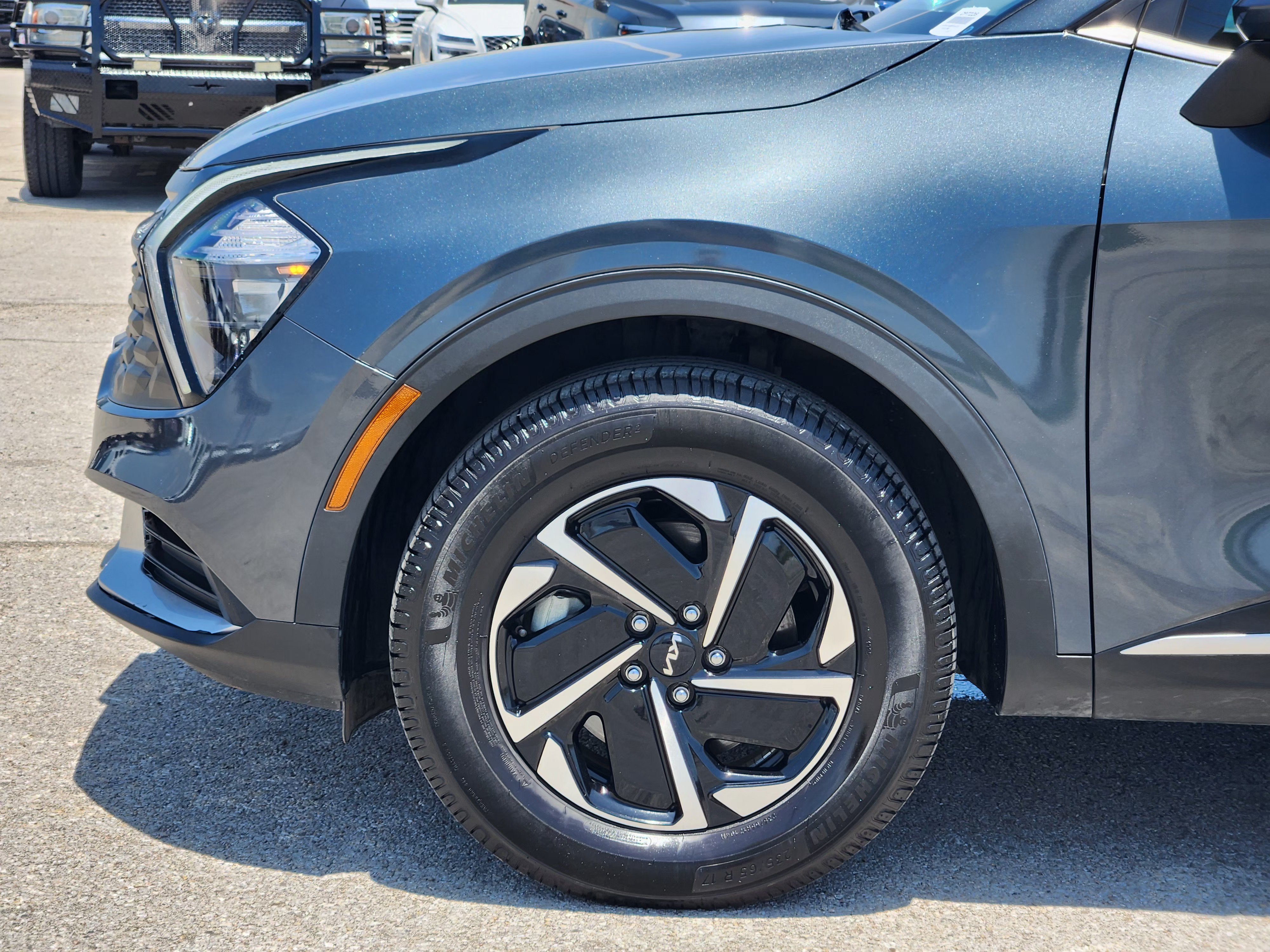 2023 Kia Sportage Hybrid LX