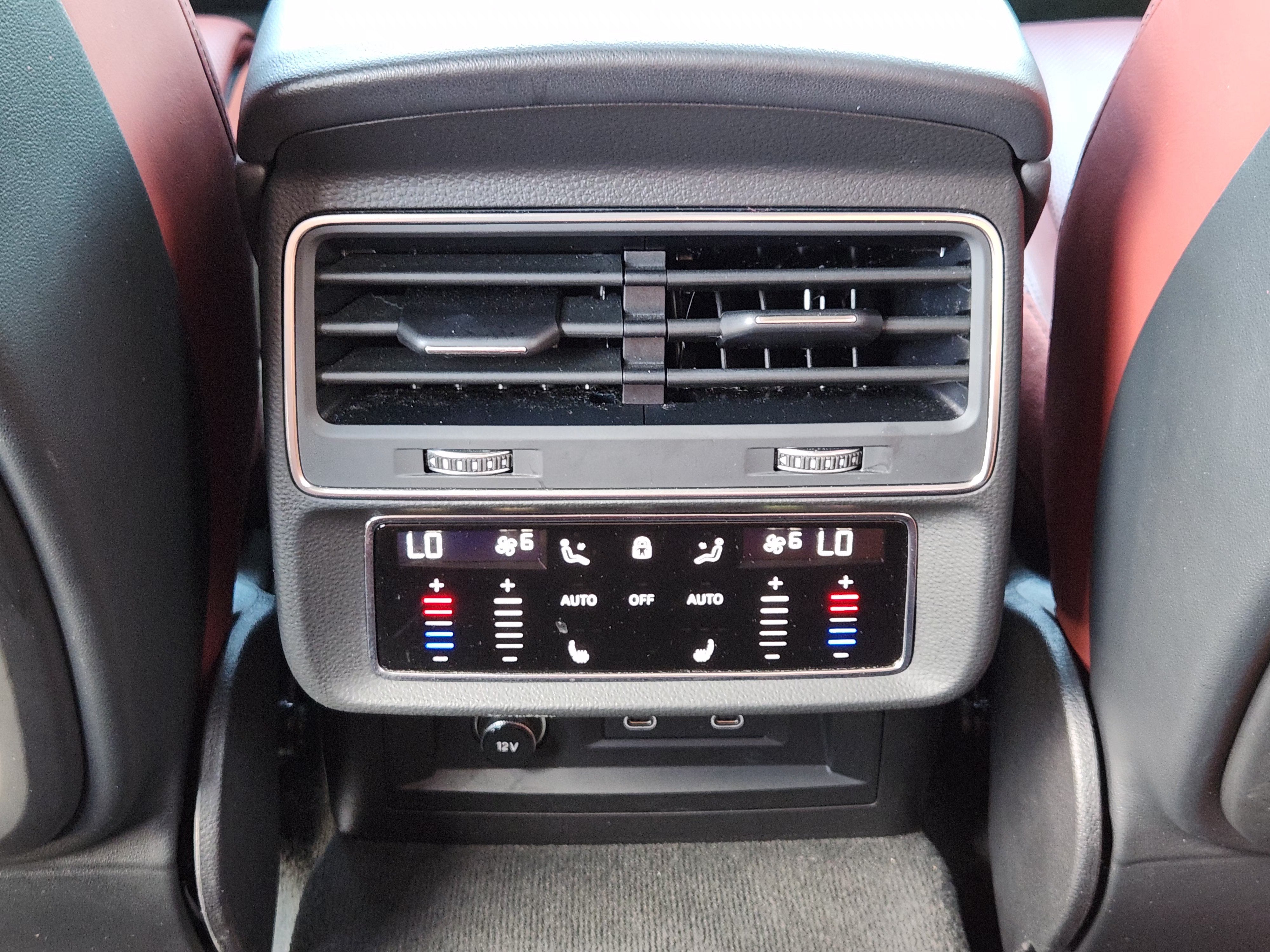 2023 Audi SQ7 Premium Plus TFSI quattro Tiptronic