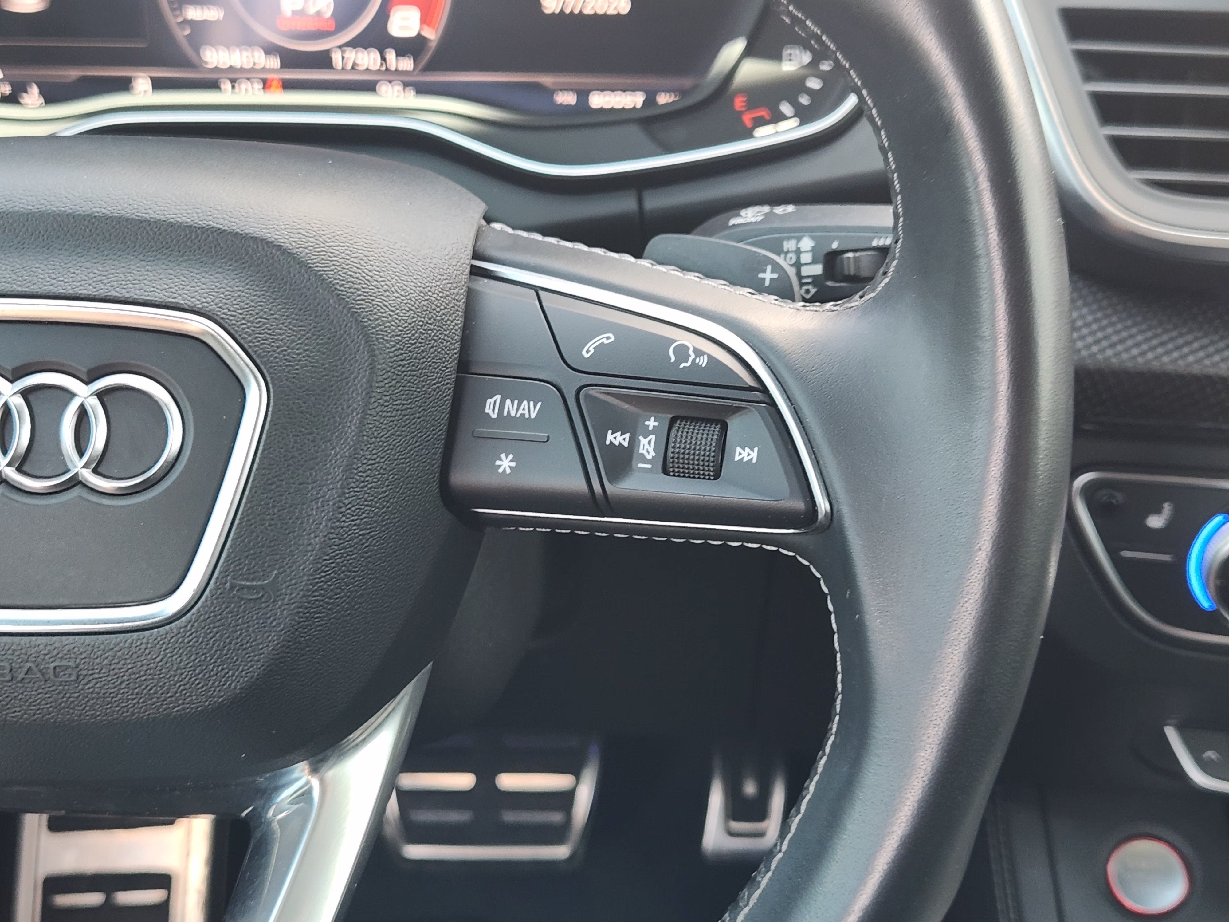 2020 Audi SQ5 Prestige TFSI quattro Tiptronic