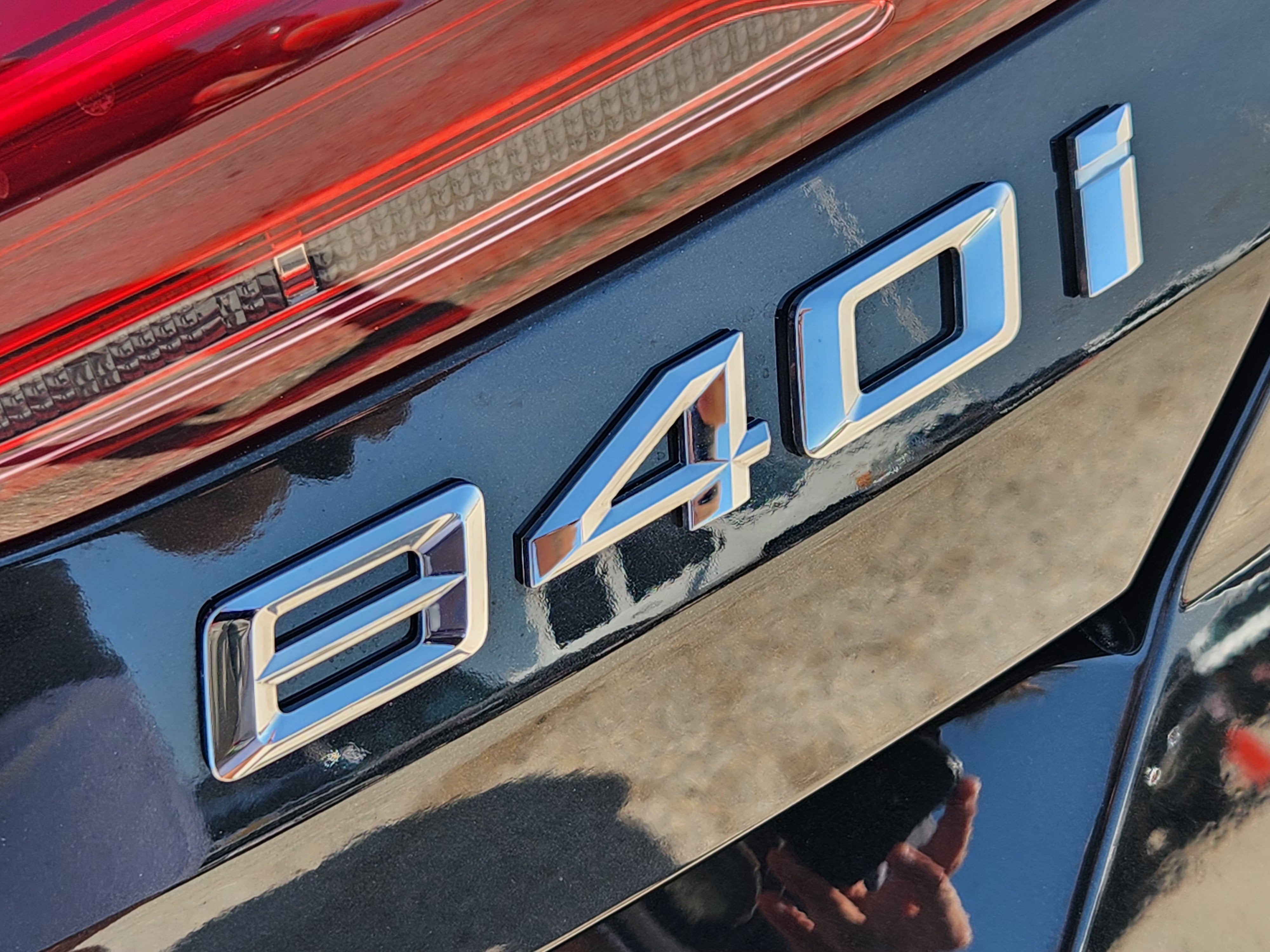 2025 BMW 8 Series 840i