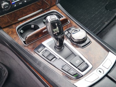2015 BMW 750Li 750Li