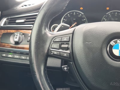 2015 BMW 750Li 750Li