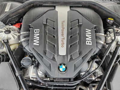 2015 BMW 750Li 750Li