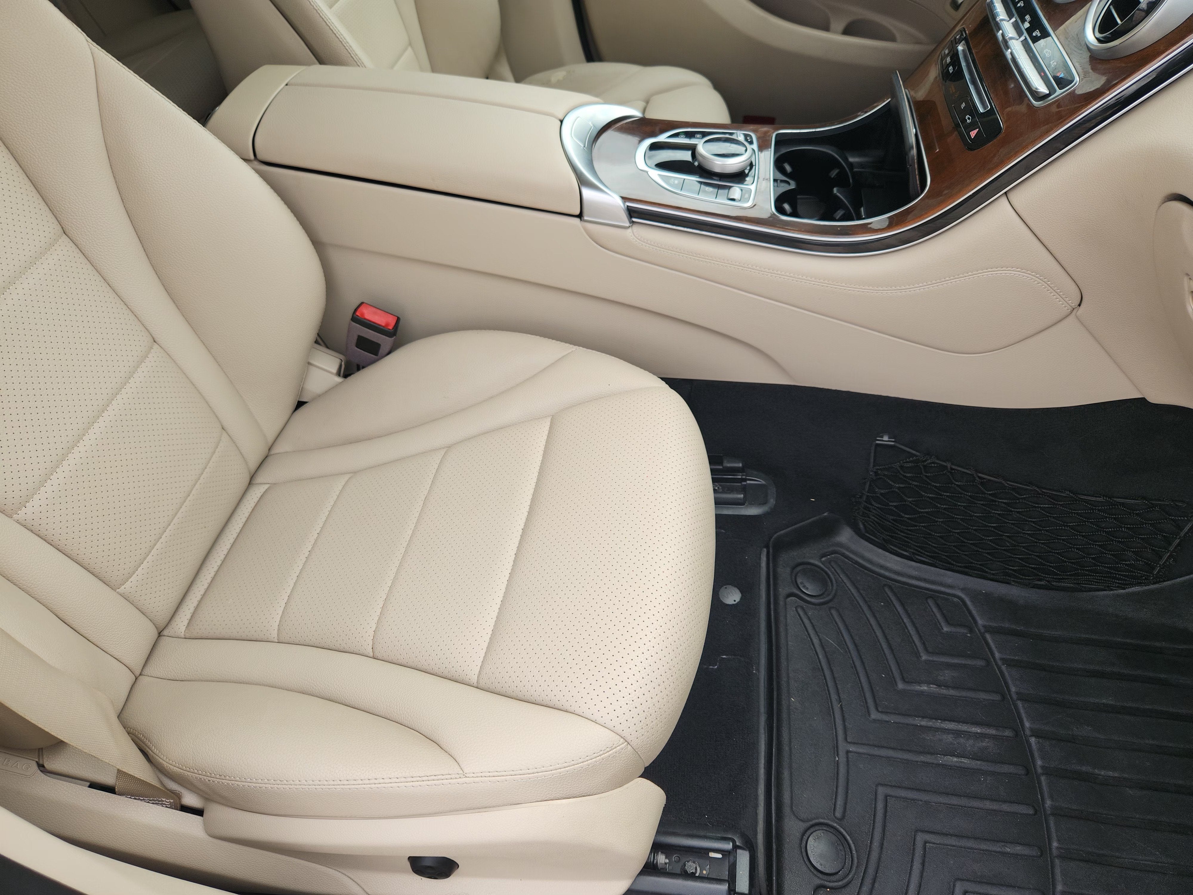 2019 Mercedes-Benz GLC 300 GLC 300