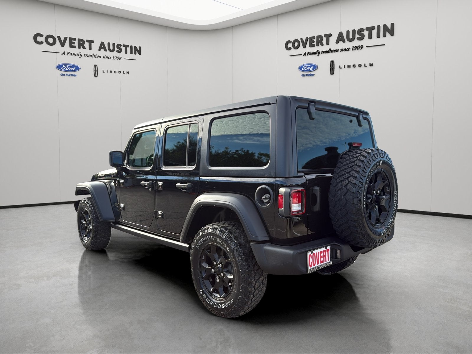 2022 Jeep Wrangler Unlimited Willys