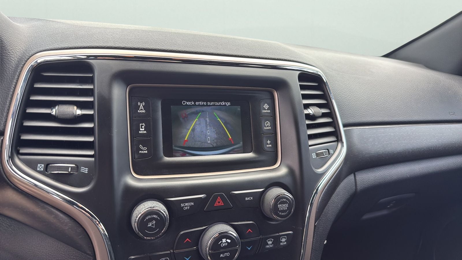 2017 Jeep Grand Cherokee Laredo