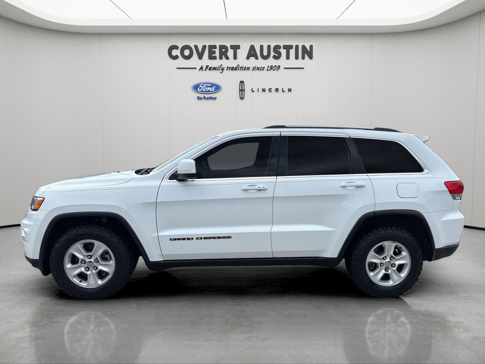 2017 Jeep Grand Cherokee Laredo