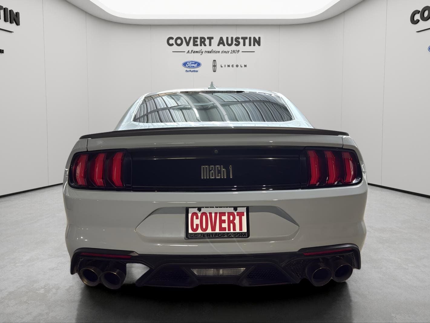 2022 Ford Mustang Mach 1