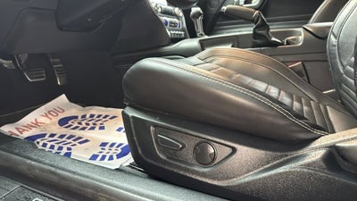 2022 Ford Mustang Mach 1