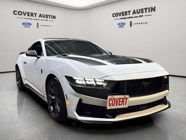 2024 Ford Mustang Dark Horse