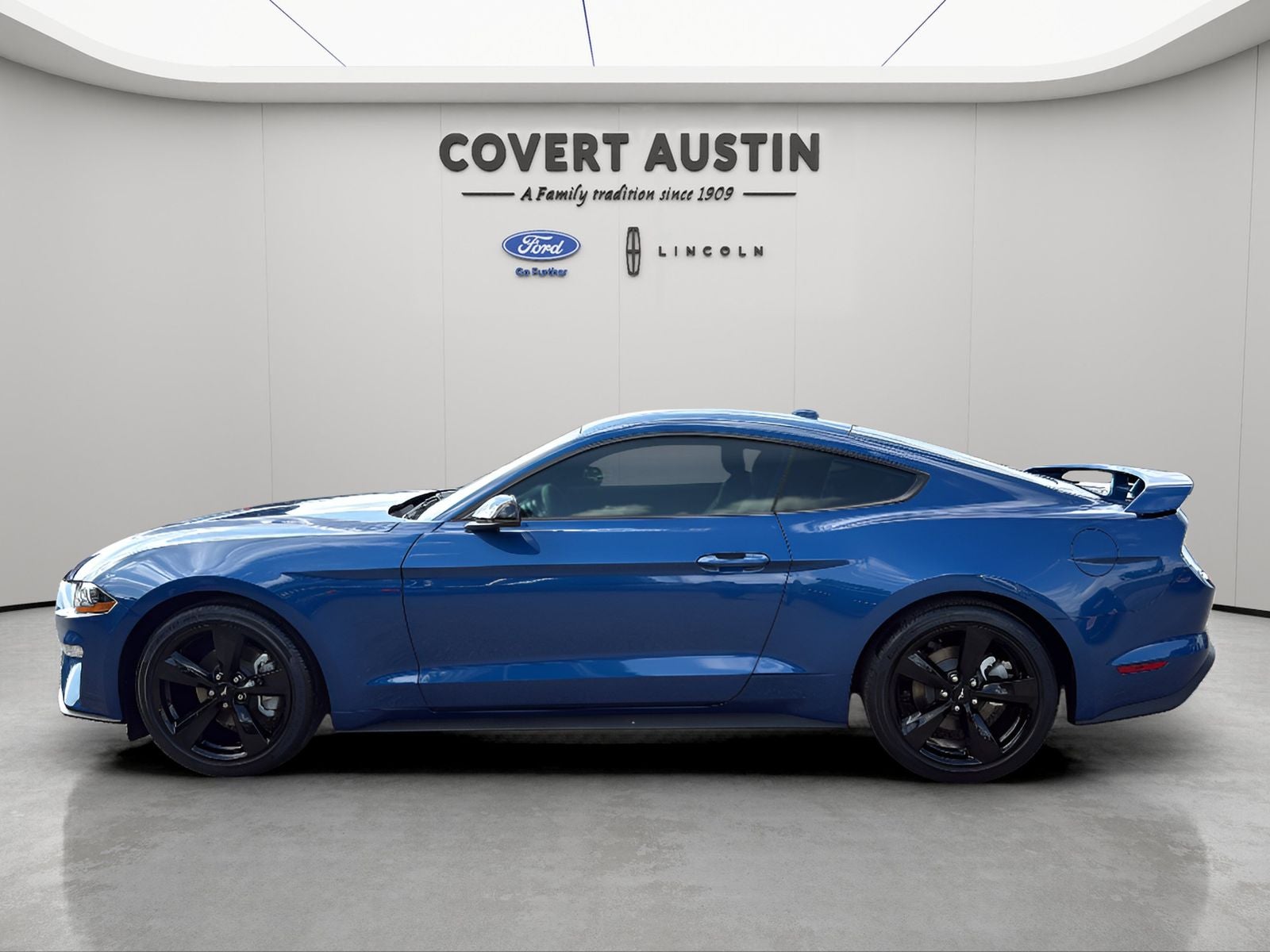 2022 Ford Mustang EcoBoost Premium