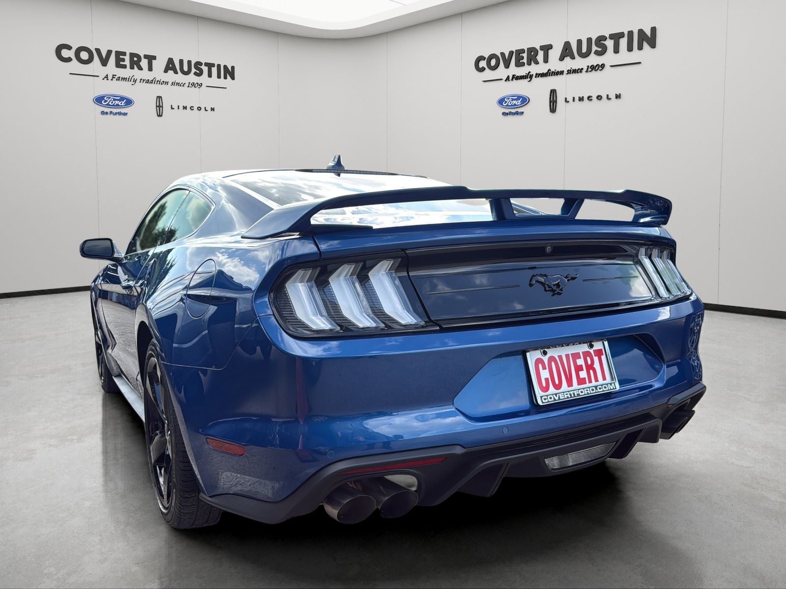 2022 Ford Mustang EcoBoost Premium