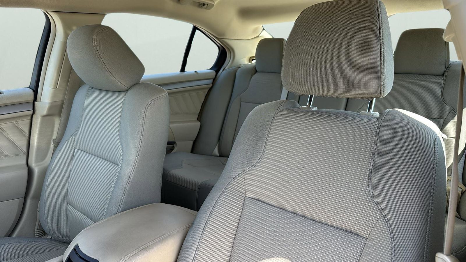 2014 Ford Taurus SEL