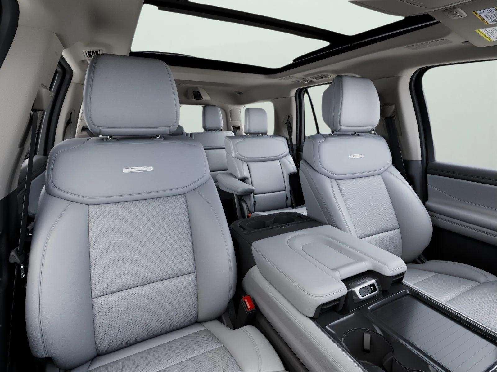 2027 Ford Expedition Platinum