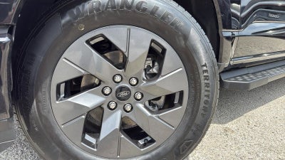 2024 Ford F-150 Lightning Lariat