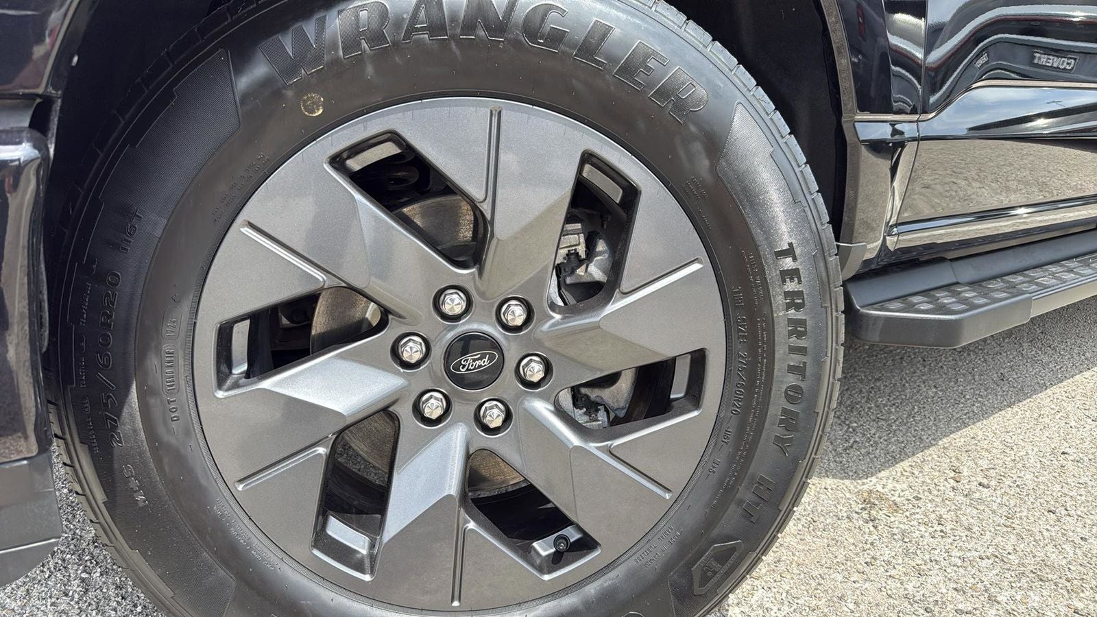 2024 Ford F-150 Lightning Lariat