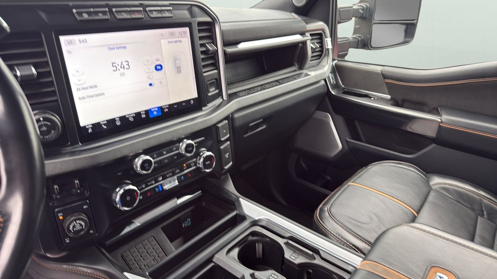 2024 Ford F-250SD Platinum