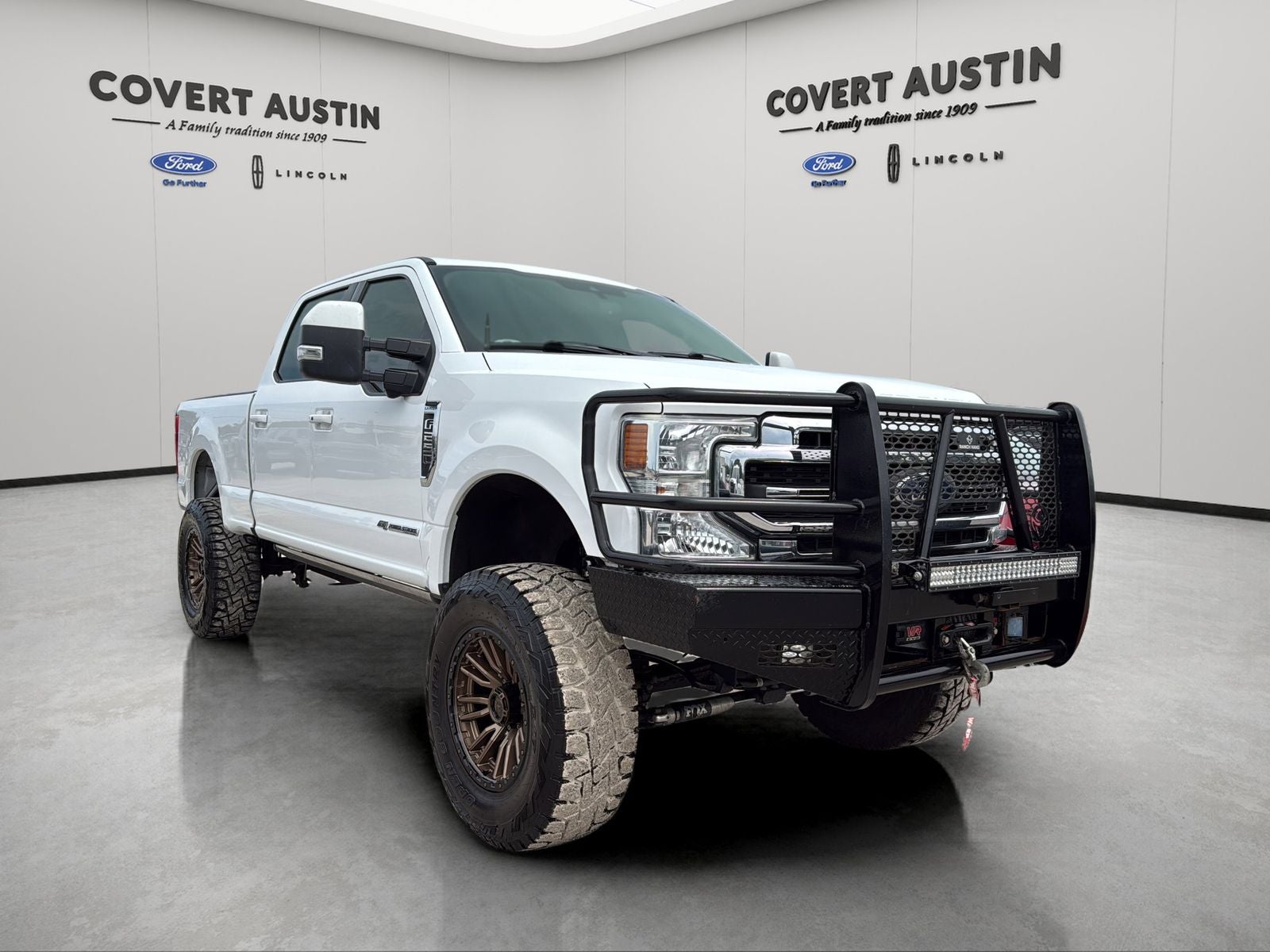 2022 Ford F-250SD Lariat
