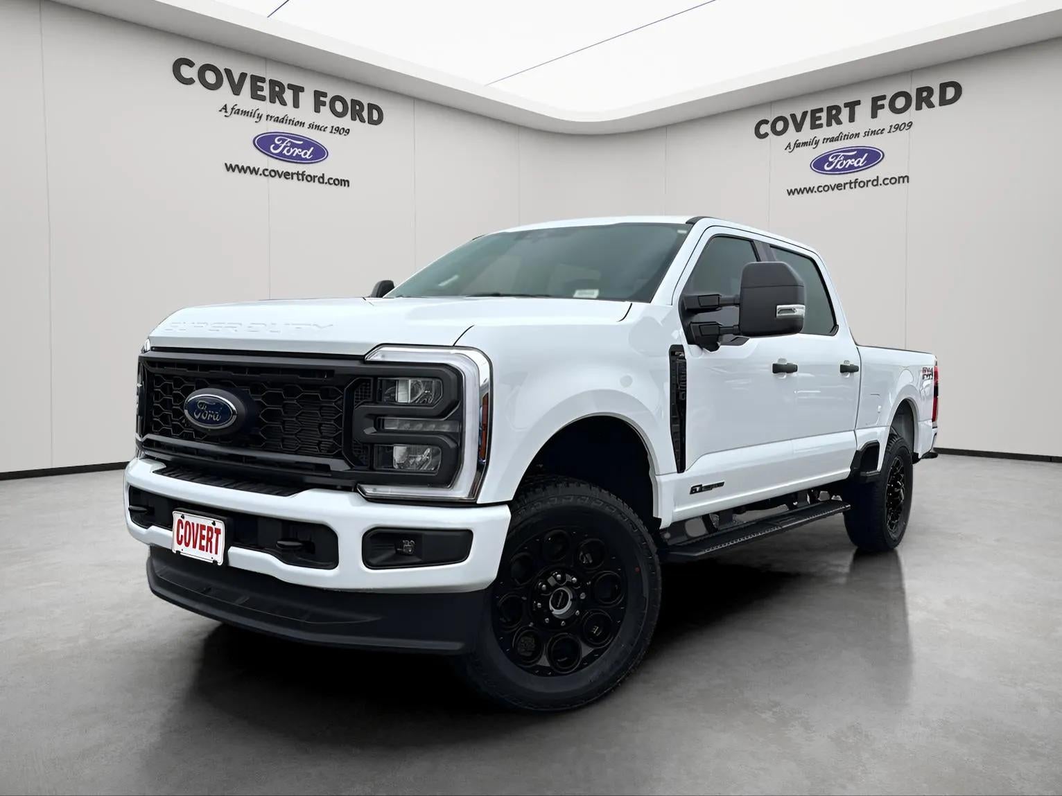 2025 Ford F-250SD XL *Covert Custom* Lift, Level, BFG AT, Vector Wheel