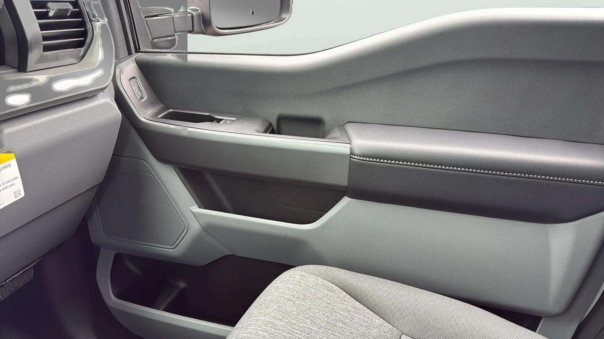 2025 Ford F-250SD XL *Covert Custom* Lift, Level, BFG AT, Vector Wheel