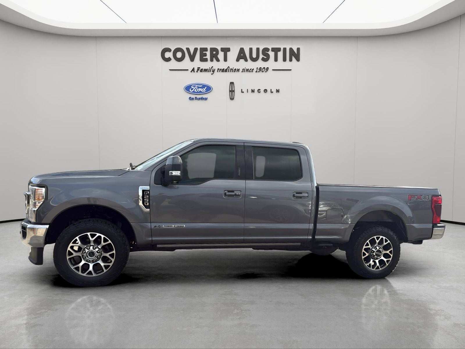 2022 Ford F-250SD Lariat