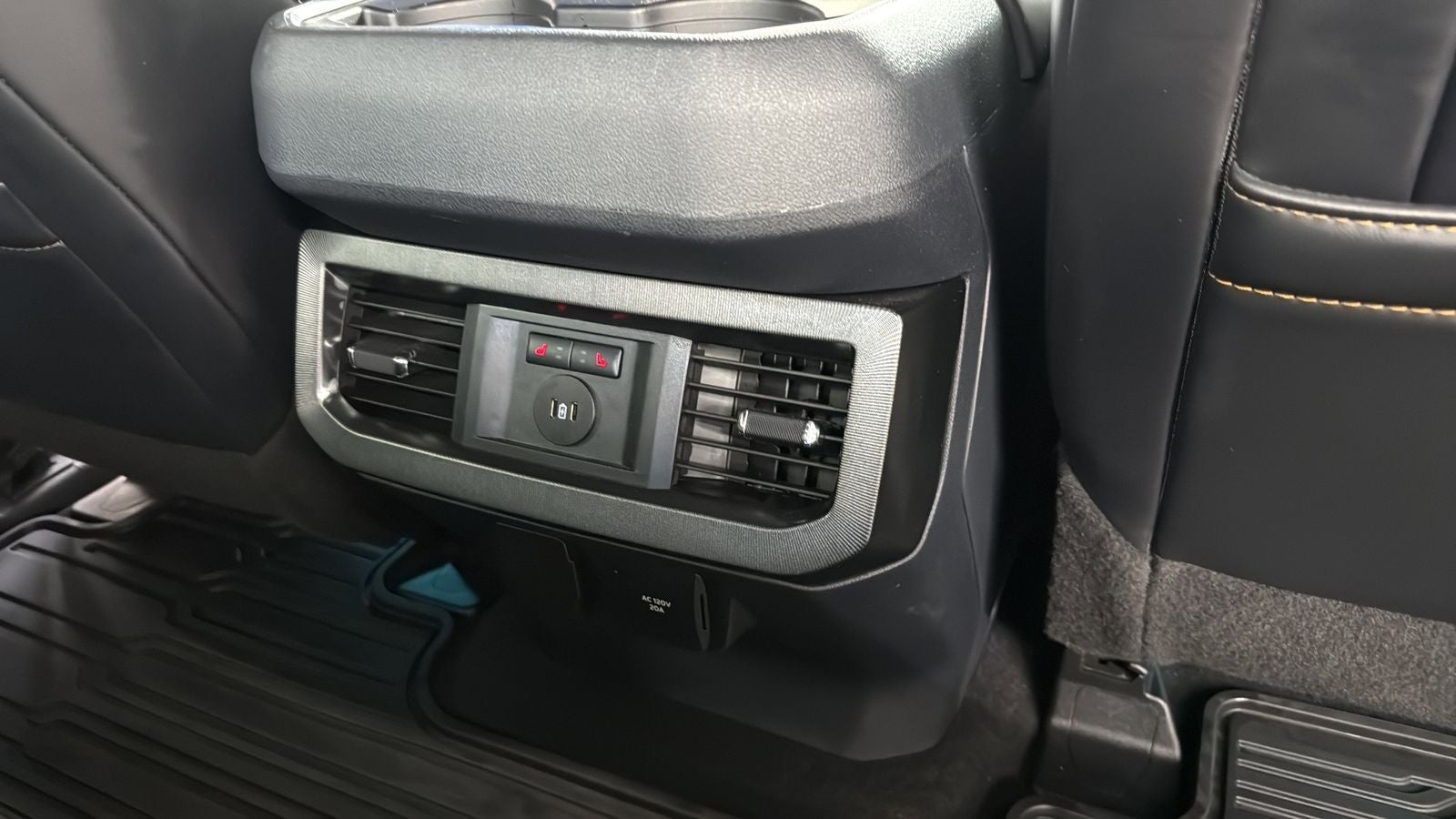 2024 Ford F-350SD Platinum