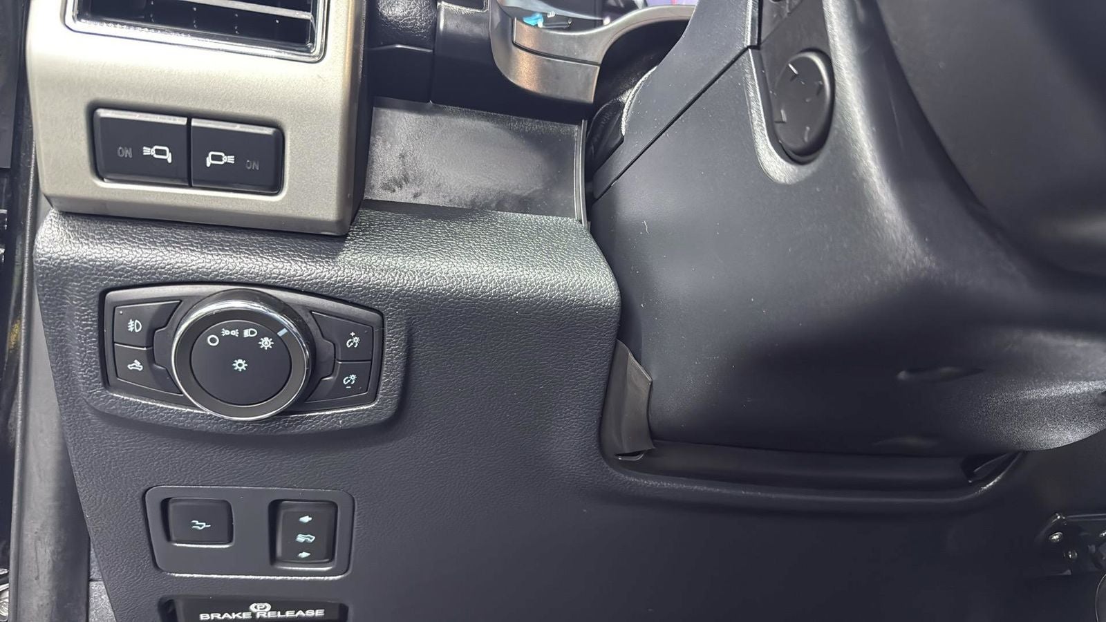 2022 Ford F-350SD Lariat