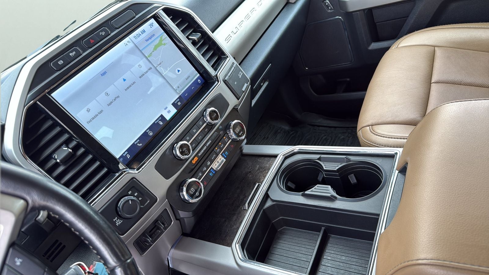 2022 Ford F-350SD Lariat