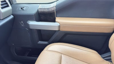 2022 Ford F-350SD Lariat