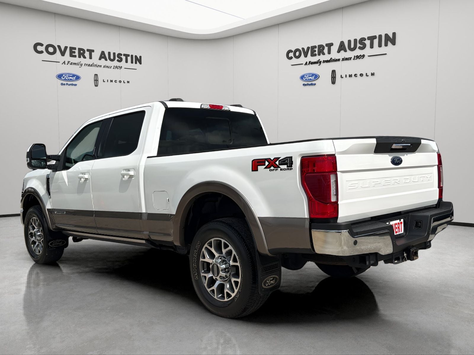 2022 Ford F-350SD Lariat