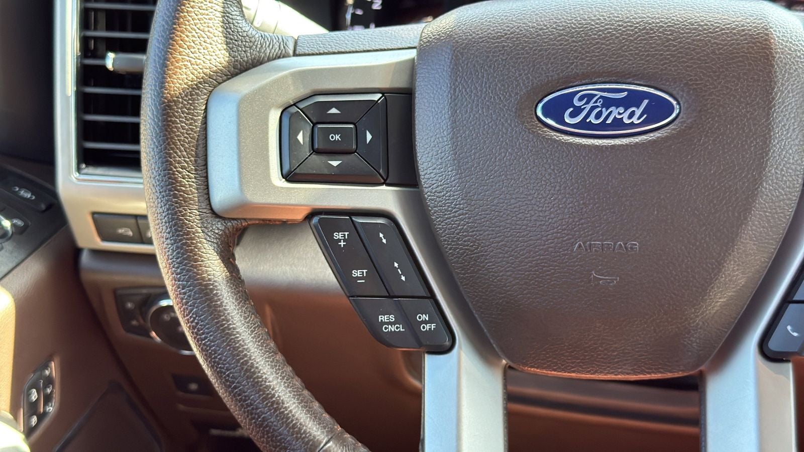 2022 Ford F-350SD King Ranch