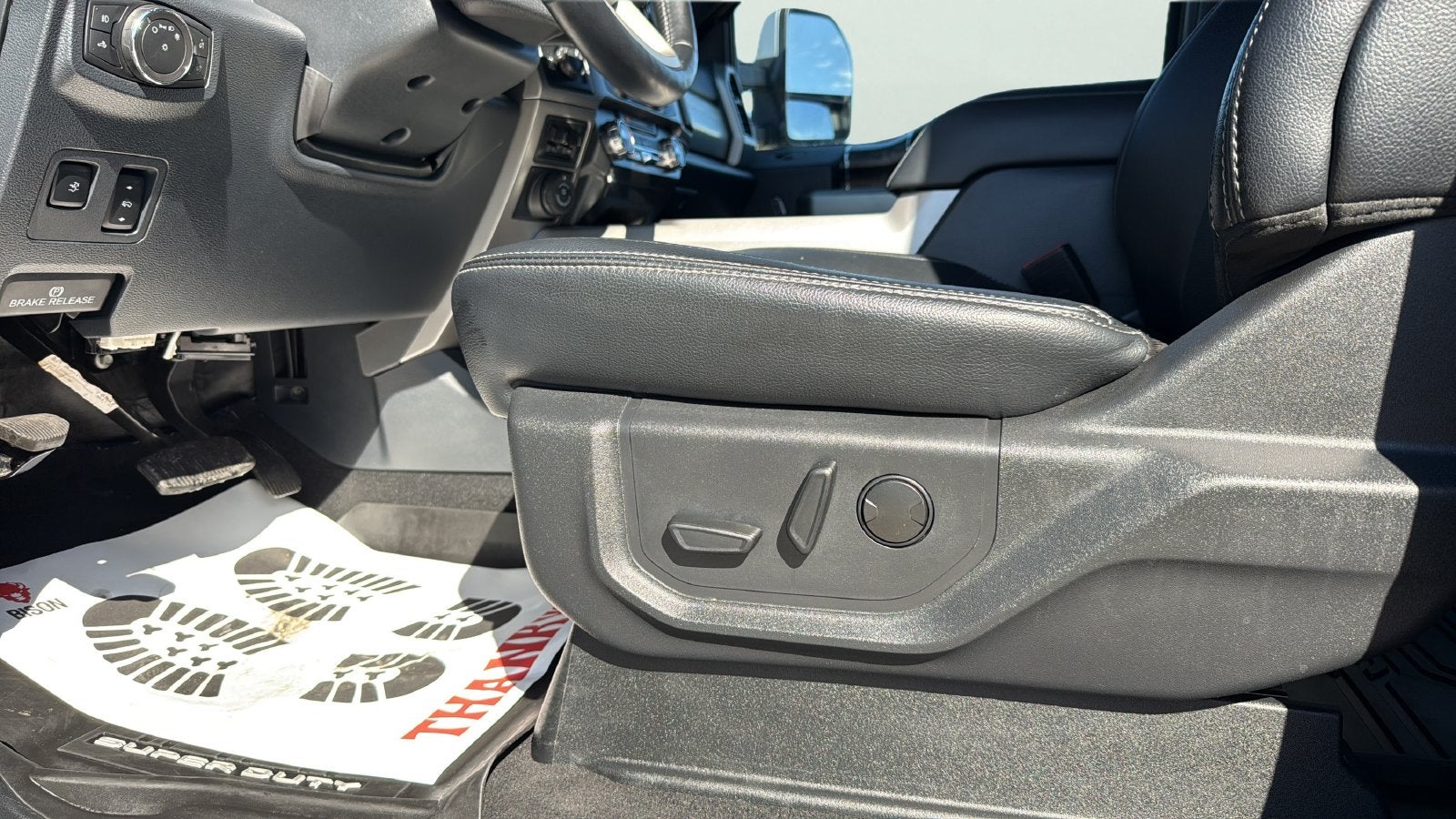 2022 Ford F-350SD Lariat
